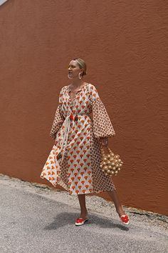 COVER UPS & KAFTANS // #SUMMERSTYLE How To Have Style, Blair Eadie, Atlantic Pacific, Mode Kimono, Fashion Weeks, Cover Ups, Fashion Tips For Women, Mode Inspiration, Red Shoes