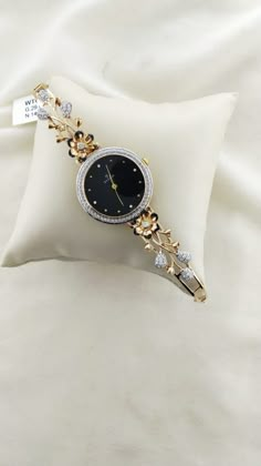 Fancy Watches For Women, Designer Hair Accessories, Womens Designer Watches, Trendy Watches, Fancy Watches