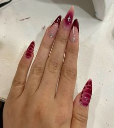 Rockstar Girlfriend Nails, Rockstar Gf Nails, Downtown Girl Nails, Girl Rockstar, Rockstar Nails, Maroon Nails, Rockstar Gf, Almond Nails Designs, Girls Nails