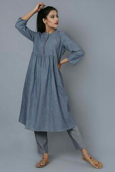 Cotton Kurti Set, Pakistani Wear, Simple Kurtis, डिजाइनर कपड़े, Wooden Closet, Kurti Set, Cotton Kurti