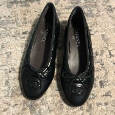 Chanel Ballet Flat Brand New Never Worn Bought From 24sunmer Sample Sale Has “S” Mark On Insole And S'24 Marker On The Bottom Aged Calfskin Color Black Size 37 Orig $1050 Chanel Flats Ballet, Chanel Black Flats, Navy Ballet Flats, Black Ballerina Flats, Chanel Espadrilles, Visual Archive, Chanel Flats, Fun Shoes, Shoes Chanel