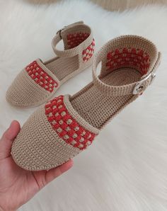 Handmade Boho Style Shoes,Handmade Crochet Shoes,Crochet Wool Slippers,Crochet Womens Slippers, Sandal Banded,Womens Slippers We have prepared very nice house shoes for you that will warm both your feet and your insides ❤️ 100% handmade Our products are prepared with Nako Diamond, a 100% premium micro acrylic material. At the bottom of our products, there is both a knit and a 3-ply base. You can easily clean it in the machine at 30 degrees delicate wash. Our products are the perfect choice to gi Beach Crochet Sandals With Round Toe, Crochet Round Toe Sandals For Beach, Crochet Sandals With Round Toe For Beach, Beach Sandals With Crochet And Round Toe, Casual Crochet Sandals For Vacation, Handmade Beige Sandals With Round Toe, Beige Handmade Sandals With Round Toe, Boho Style Shoes, Slippers Crochet