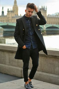 Nice amount of dark with simple denim shirt. The large buttons on the coat (Zara) pop with the shoe buckles. Very clean. --G Winter Mode Outfits, A Man In A Suit, Man In A Suit, Mens Fashion Smart, Hipster Mens Fashion, Looks Black, Autumn Fashion Casual, Mens Winter Fashion, Tarzan