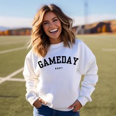 Mockup Sweatshirt, Game Day Sweatshirt, Clothing Sales, College Football Season, College Football Games, Georgia Football, Sports Mom Shirts, Football Mom Shirts, Football Sweatshirt