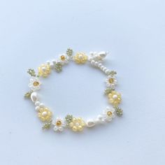 #jewelry#handmade#flower#fashion#jewelry#gift #giftideas#mobile phone chain# Bracelet# Cute Beads Ideas, Bracelet Design Beads, Handmade Pearl Bracelets, Bracelet Ideas Beads Aesthetic, Pearl Bracelets Diy, Pearls Bracelet Ideas, Korean Beaded Jewelry, Bracelet From Beads, Aesthetic Pearl Bracelet