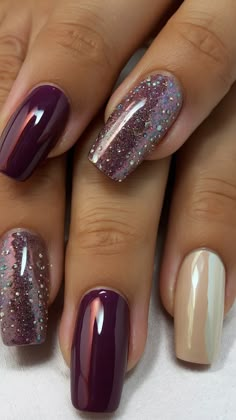 Discover the latest trendy minimalist nails for Fall 2024 Simple yet stylish nail art designs that are both cute and elegant Whether you prefer short or trendy black nails these ideas will inspire your next nail design From chic red nails to summer 2024 looks find your perfect autumn nail style here