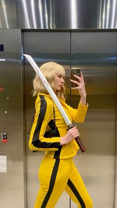 Bleach Blonde Halloween Costumes, Blonde Character Halloween Costumes, The Bride Kill Bill Costume, Blonde Character Costumes, Blonde Halloween Costumes Women, Blonde Horror Characters, Blonde Bob Costume Ideas, Kill Bill Couple Costume, Blonde Halloween Ideas