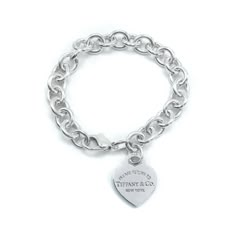 Tiffany & Co Return To Tiffany Sterling Silver Heart Tag Charm Bracelet  - 18cm Tiffany Charm Bracelet Sterling Silver, Jewellery Tiffany And Co, Tiffany And Co Bracelet Silver, Tiffany Silver Bracelet, Tiffany And Co Return To Tiffany, Silver Jewelry Tiffany, Tiffany And Co Charm Bracelet, Tiffany Chain Bracelet, Tiffanys Bracelet