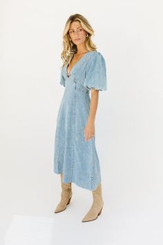 sara beth denim midi dress *restocked* Plaid Set, Denim Midi Dress, Perfect Denim, Family Photo Outfits, Photo Outfit, Sewing Ideas, The Search, Printed Skirts, Paris Fashion