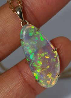 16.60Ct 9Ct Gold 44Cm Necklace With Gem Coober Pedy Opal J09 Luxury Opal Teardrop Necklace, Fine Jewelry With Cabochon Drop, Fine Jewelry Drop Cabochon, Formal Multicolor Opal Jewelry, Green Oval High Luster Jewelry, Green High Luster Round Jewelry, Gold Pendant Set, Yowah Opal, Golden Necklace