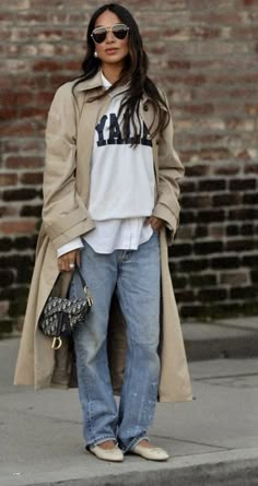 Mode Ab 50, Looks Jeans, Mode Kimono, Jeans Outfit Casual, Mode Boho, Outfit Jeans, Mode Casual, Looks Street Style, Looks Chic