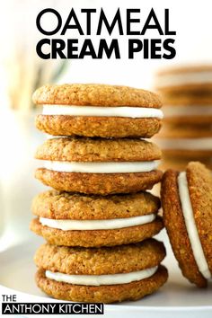 Four Oatmeal Cream Pies stacked on top of each other.  To the right of the stack is one pie leaning on the larger stack. Marshmallow Cream Filling, Soft Chewy Oatmeal Cookies, Homemade Oatmeal Cream Pies, Sweet Oatmeal, Chewy Oatmeal Cookies, Oatmeal Cream Pies, Homemade Oatmeal, Cream Pies