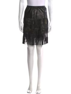 Gucci Leather SkirtVintageFrom the 1999 Collection by Tom FordBlackInterlocking G LogoFringe Trim AccentSlit PocketsElasticized WaistFit:Skirts by Gucci typically fit true to size. Vintage Mini Skirt, Gucci Leather, Vintage Gucci, Mini Skirt, Mini Skirts, Gucci, Trim, Silk, Skirt