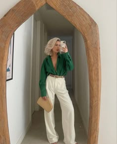 Laura Jade Stone, Jade Stone, Green Shirt, Summer Fashion Outfits, Mode Vintage, Business Casual Outfits, White Pants, Office Outfits