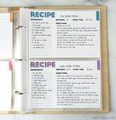 Ideas For Recipe Books, Recipe Book Background Design, Recipe Card Ideas Diy, Minimalist Recipe Book, How To Make Your Own Recipe Book, Recipe Book Gift Ideas, Creating A Cookbook, Index Card Recipes, Hand Drawn Recipe Book