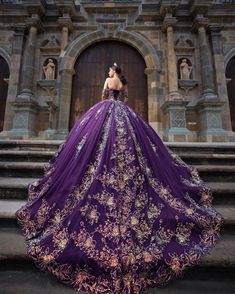 Quince Dresses Dark Purple, Quince Dark Purple, Royal Purple Quinceanera Dresses, Purple Charro Quinceanera Dresses, Purple And Gold Quinceanera Dresses, Dark Purple Quince Dresses, Dark Purple Quince, Dark Purple Quinceanera Dresses, Purple Quince Dress