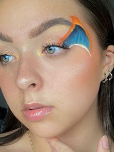 Charizard Makeup, Umbreon Makeup, Eevee Makeup, Pokemon Series, Makeup Inspired, Pokemon Charizard, Eye Makeup Designs