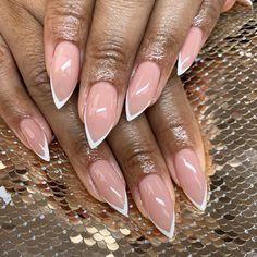 Nursing Nails, Short Coffin Nails Designs, Stiletto Nails Short, Pretty Nail Colors, Sassy Nails, Gold Glitter Nails, Nude Nail Designs, Classy Acrylic Nails