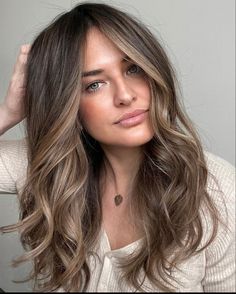 Ashy Reverse Balayage, Brown Hair Balayage Ashy Brown, Root Smudge Light Brown, Honey Beige Brown Hair, Brownish Blonde Balayage, Brunette With Dimension And Money Piece, Lived In Blonde Highlights On Brown Hair, Soft Ash Brown Balayage, Money Piece With Dark Hair