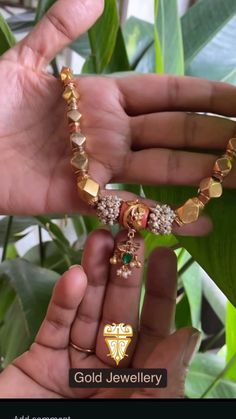 Rudraksha Jewelry, Ruby Jewelry Necklaces, Temple Jewellery Earrings, Coral Jewelry Set, Gold Jewels Design, Gold Temple Jewellery, Antique Gold Jewelry Indian