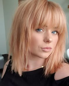 70s Makeup Disco, Lehenga Hairstyle, Strawberry Blonde Hair Color, Peach Hair, Strawberry Blonde Hair, Fringe Hairstyles, Easy Hairstyle, 4c Hair, Hair Easy