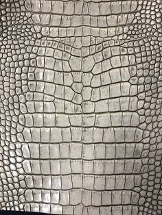 Fish Skin Fabric, Embossed Leather Texture, Diy Leather Projects, Leather Scrap, Leather Craftsmen, Alligator Skin, Leather Scraps, Leather Bookmark, 자수 디자인