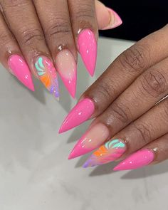 #nails #springnails #nails  #nailart  #nailpolish  #nailsofinstagram Magenta Nails, Summer Nails Designs, 4th Of July Nail, Nails Art Designs, Summer Elegance, Cute Short Nails, Stiletto Nails Designs, Short Nails Art