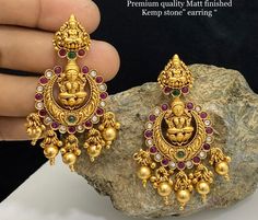 Lakshmi Earrings, Laxmi Devi Earrings Gold, Lakshmi Devi Earrings Gold, Lakshmi Earrings Gold, Gold Earrings Models, Indian Jewelry Earrings, Indian Jewelry Sets, Kundan Earrings, Gold Jewelry Simple