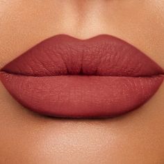 Medium rose-pink lip liner Charlotte Tilbury Lip Cheat, Basic Makeup Tutorial, Charlotte Tilbury Lip, Makeup Nails Designs, Berry Lips, Bond Girl, Love Lips, Crazy In Love, Eye Makeup Pictures