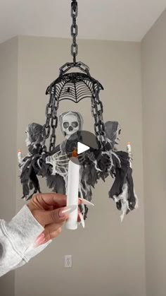 699K views · 32K reactions | Halloween Decor #halloween #halloweendecor #halloweenathome #halloweendiy | Lou Flores Crafts | Lou Flores Crafts · Original audio Halloween Glamour, Lou Flores, Halloween Chandelier, Football Candy, Halloween Spiders, Halloween Party Decor Diy, Halloween Sewing, Creepy Halloween Decorations, Easy Halloween Decorations