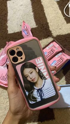 Blackpink Oreo, Rock Painting Patterns, Aesthetic Phone Case, Pink Iphone, Food Obsession, Black Pink Kpop, Blackpink Rose