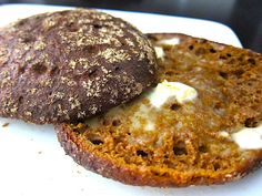 two pieces of bread sitting on top of a white plate