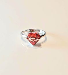 Sacred Heart of Jesus Ring, silver 925. Sacred Heart Ring, Sacred Heart Nails, Skater Jewelry, Jesus Ring, Sacred Heart Art, Grunge Jewelry, Princess Jewelry, Sacred Heart Of Jesus, Catholic Jewelry