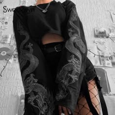 Black Crop Top Hoodie, Gothic Crop Tops, Dark Academia Clothing, Crop Top Hoodie, Black Clothing, Crop Top Sweatshirt, Dragon Print, Print Crop Tops, Autumn Outfit