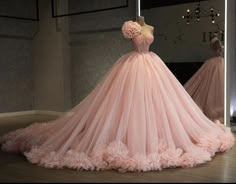 Dresses Puffy, Puffy Prom Dresses, Quincenera Dresses, Quinceanera Pink, Made Flowers, Tulle Dresses, Quinceanera Dresses Pink, Special Dress