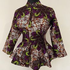 Tunic Fashion, African Blouses, African Print Tops, African Designs, Short African Dresses, Best African Dresses, African Fashion Skirts, Latest Ankara