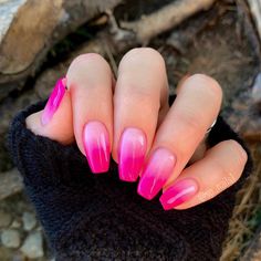 Pink On Pink Ombre Nails, Dark Pink And White Ombre Nails, Dip Powder Nails Colors Summer Ombre, Dip Powder Pink Nails, Powder Dipped Nails Ideas Summer Ombre, Dip Powder Nails Ideas Ombre, Nail Dipping Powder Designs Ombre, Ombre Nails Sns, October Pink Nails