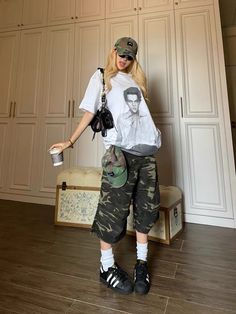 long camo shorts; long camo jorts; camo jorts; camo shorts; camouflage shorts; camo denim shorts; camo denim jorts; camo cargo jorts; camo cargo shorts Camo Jorts, Camouflage Cargo Shorts, Black Chain, Streetwear Outfits, Chain Shoulder Bag, Shorts With Pockets