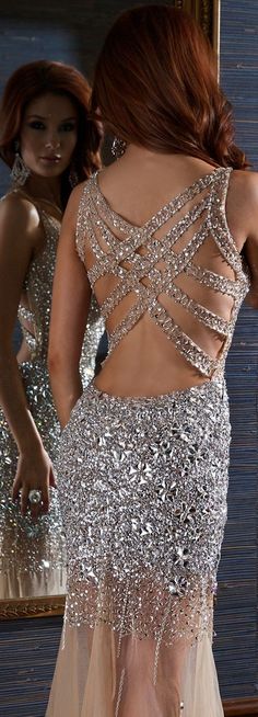 b Prom Desses, Champagne Prom Dress, Beaded Mermaid, Sequins Dress, Prom Night, Gorgeous Gowns, Elie Saab, Beautiful Gowns