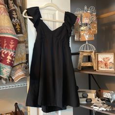 Brand New Black Dress Chic Black Midi Dress For Brunch, Black A-line Midi Dress For Brunch, Chic Black Dress For Day Out, New Black, Colorful Dresses, Black Dress, Brand New, Womens Dresses, Dresses