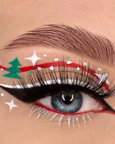 Christmas Makeup Art, Christmas Eyeshadow Looks, Christmas Makeup Look, Kajal Eyeliner