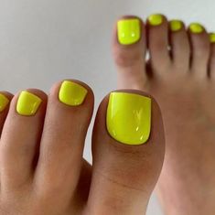 24 Reusable Press On Nails Reusable Color May Vary Due To Lighting Size One Size Condition New Reusable Comes With Mini Nail File And Glue Adhesive Strips Yellow Toenails, Yellow Toe Nails, Yellow Nail, Nail Color Trends