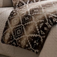 aztec duvet cover Aztec Comforter, Western Comforter Sets, Brown Duvet Covers, Cream Duvet, Western Bedding, Brown Home Decor, Montezuma, Rustic Bedding, Office Office