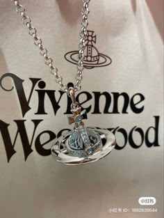 Viviane Westwood Necklace, Vivian Me Westwood Necklace, Vivian Westwood Necklace Nana, Vividness Westwood Necklace, Vivian’s Westwood Necklace