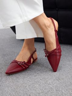 Vinho elegante Collar   Simples  Embellished Burgundy Flats, Women Flats, Trendy Chic, Kids Beachwear, Fashion Flats, Maternity Bag, Womens Flats, Flat Shoes Women, All Fashion