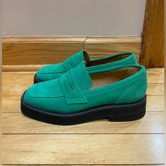 Maguire Paola Loafer In Peppermint Color. Size 38. Suede/Leather. Only Worn Inside. Unfortunately A Little Too Narrow For Me! Smoke And Pet Free Home. Green Suede Round Toe Loafers, Green Suede Loafers With Round Toe, Chic Green Loafers For Spring, Green Leather Slip-on Loafers, Green Slip-on Loafers With Round Toe, Green Slip-on Loafers For Office, Green Suede Flat Heel Loafers, Green Slip-on Closed Toe Loafers, Green Flat Loafers With Rubber Sole