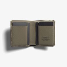 Altitude Billfold Wallet | Pioneer Carry – PIONEER Modern Wallet, Butterfly Photography, Minimal Wallet, Rain Accessories, Cash Wallet, Onyx Colour, Forest Color