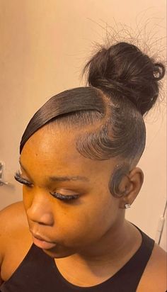 Natural Hair Bun Styles, Quick Natural Hair Styles, Dyed Hair Inspiration, Quick Braided Hairstyles