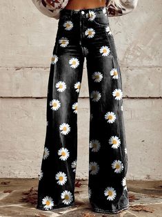 Funky Pants Outfits, Pant Trousers Women, Vintage Daisy, Casual Wide Leg Pants, Outfit Jeans, Striped Jeans, Fall Fits, Pants Casual, Daisy Print