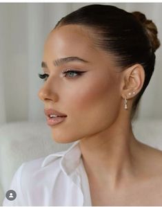 date night beauty ideas Make Up Yeux, Night Beauty Routine, Wedding Guest Makeup, Glam Wedding Makeup, Date Night Makeup, Bridesmaid Hair Makeup, Bridal Makeup Natural, Wedding Day Makeup, Night Beauty